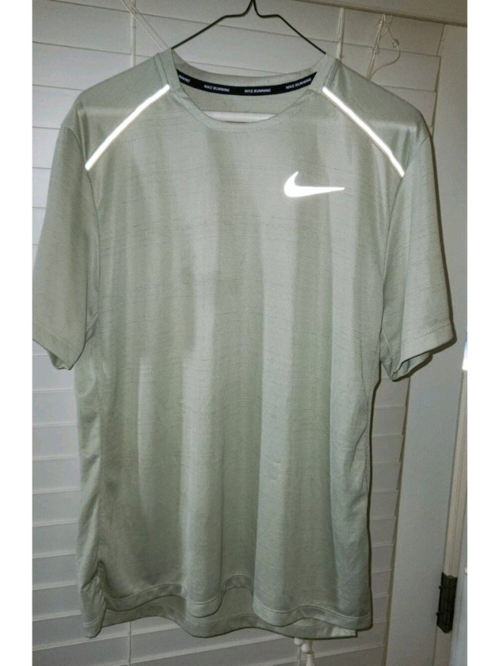 Nike Dri-Fit Running Shirt Greenish  Reflective Womens Medium w defect